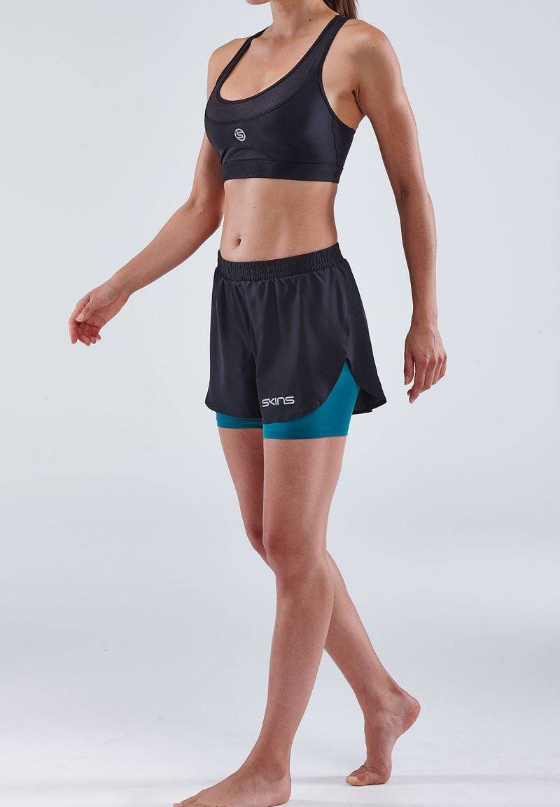 Skins Skins Sports shorts - black Tiefpreis