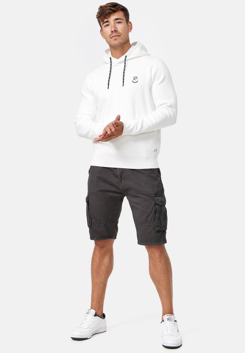 INDICODE JEANS INDICODE JEANS MONROE - Shorts - raven Bis zu 60% Rabatt