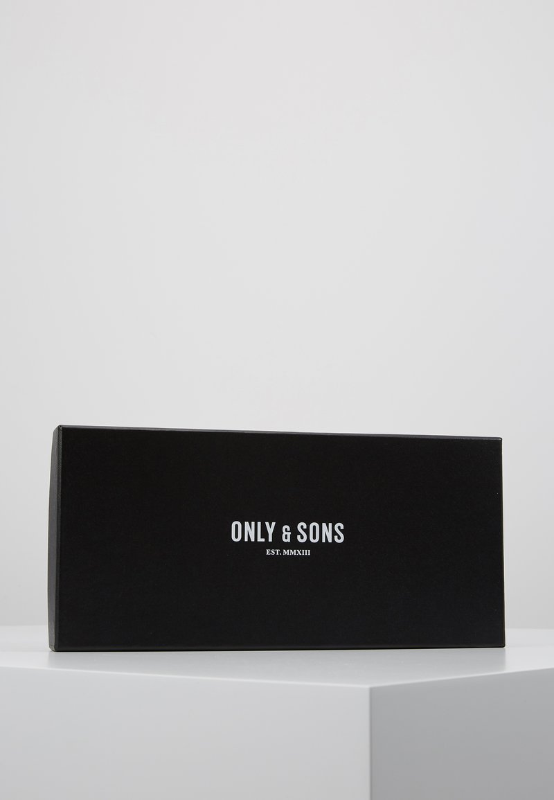 Only & Sons Only & Sons ONSBOWTIE SUSPENDER UNISEX SET - Bow tie - black Nur für heute
