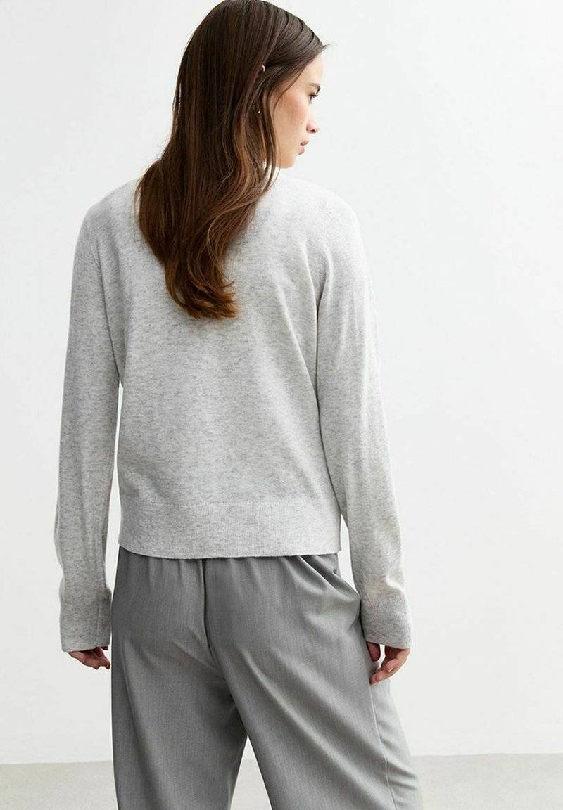 New Look New Look CREW NECK - Cardigan - pale grey Discount Store für neue Produkte