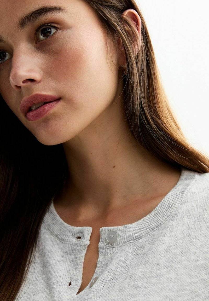 New Look New Look CREW NECK - Cardigan - pale grey Discount Store für neue Produkte
