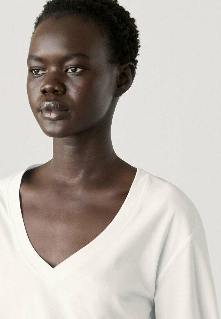 Massimo Dutti Massimo Dutti V-NECK - Basic T-shirt - white Speichern exportieren