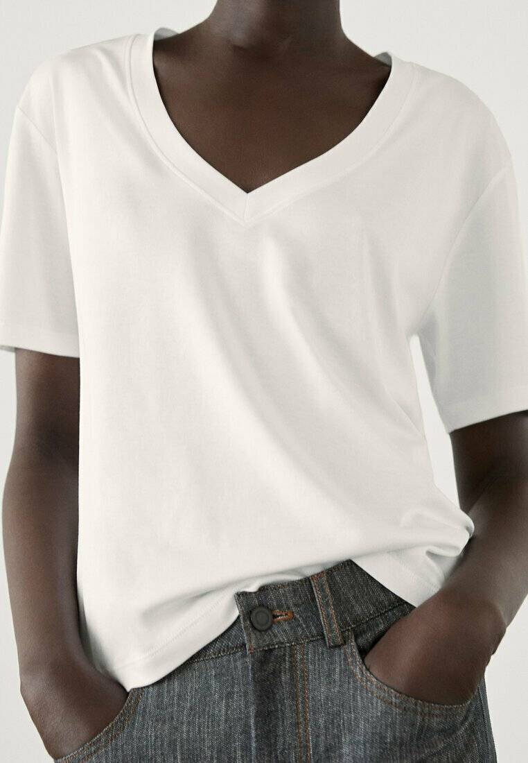 Massimo Dutti Massimo Dutti V-NECK - Basic T-shirt - white Speichern exportieren