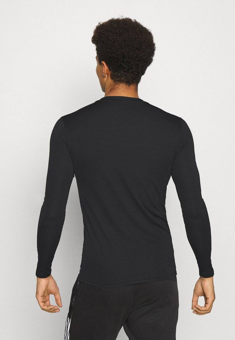 adidas Performance adidas Performance TEAM BASE TEE - Undershirt - black Bis zu 60% Rabatt