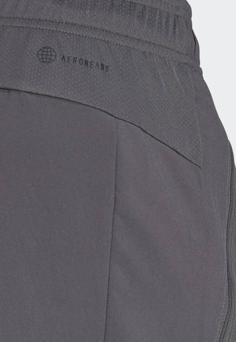 adidas Performance adidas Performance ESSENTIALS WOVEN - Sports shorts - grey Begrenzt auf 3 Tage