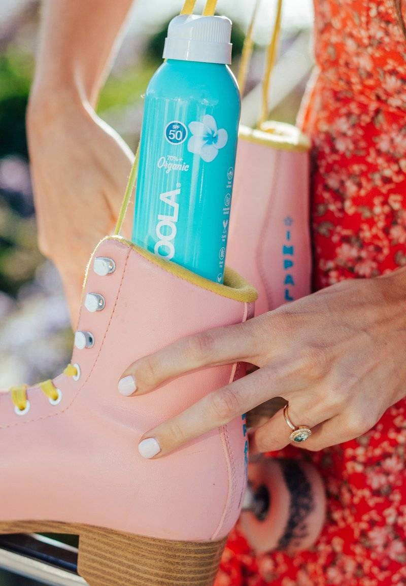 Coola Coola CLASSIC SPF 50 BODY SPRAY UNSCENTED - Sun protection Räumungsverkauf