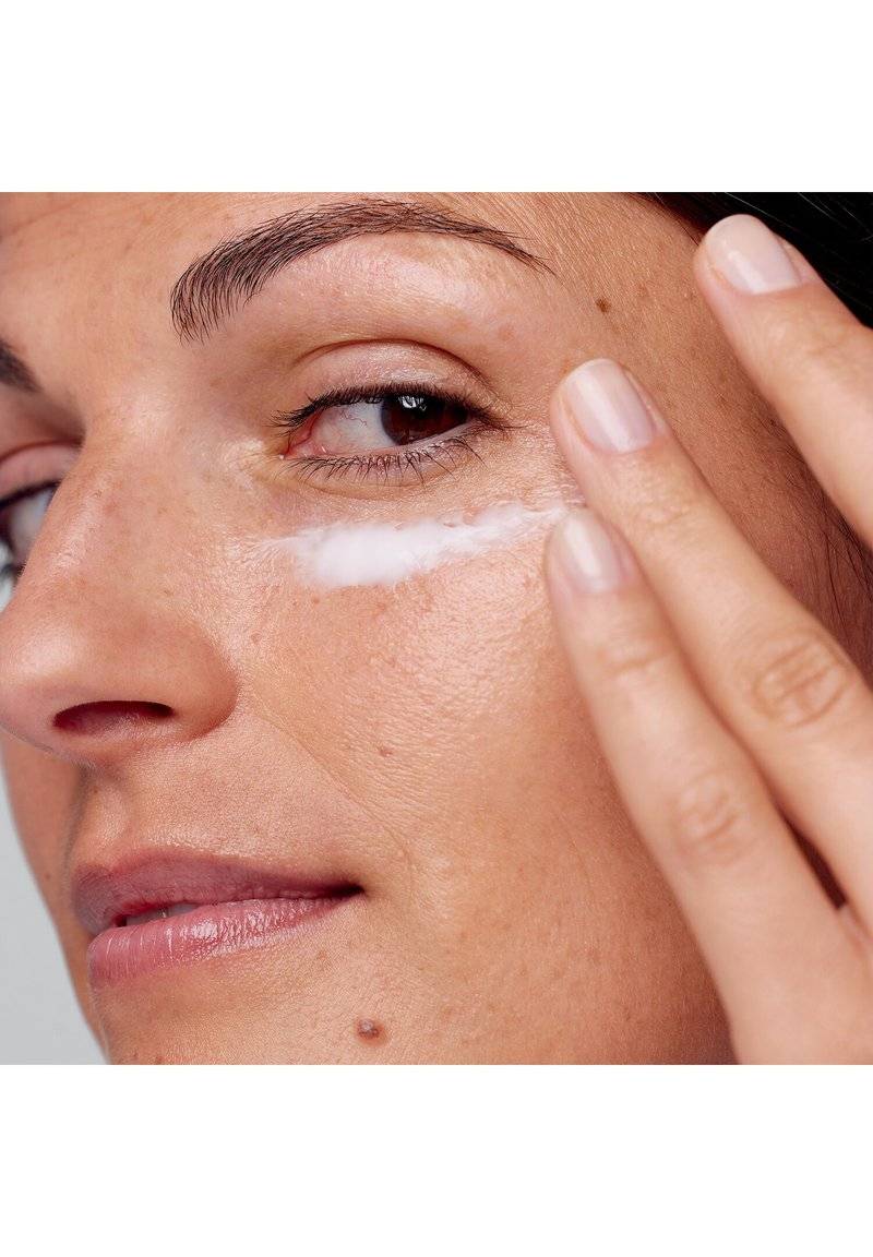 Clinique Clinique SMART CLINICAL REPAIR WRINKLE CORRECTING EYE CREAM - Eyecare Clearance-Verkauf