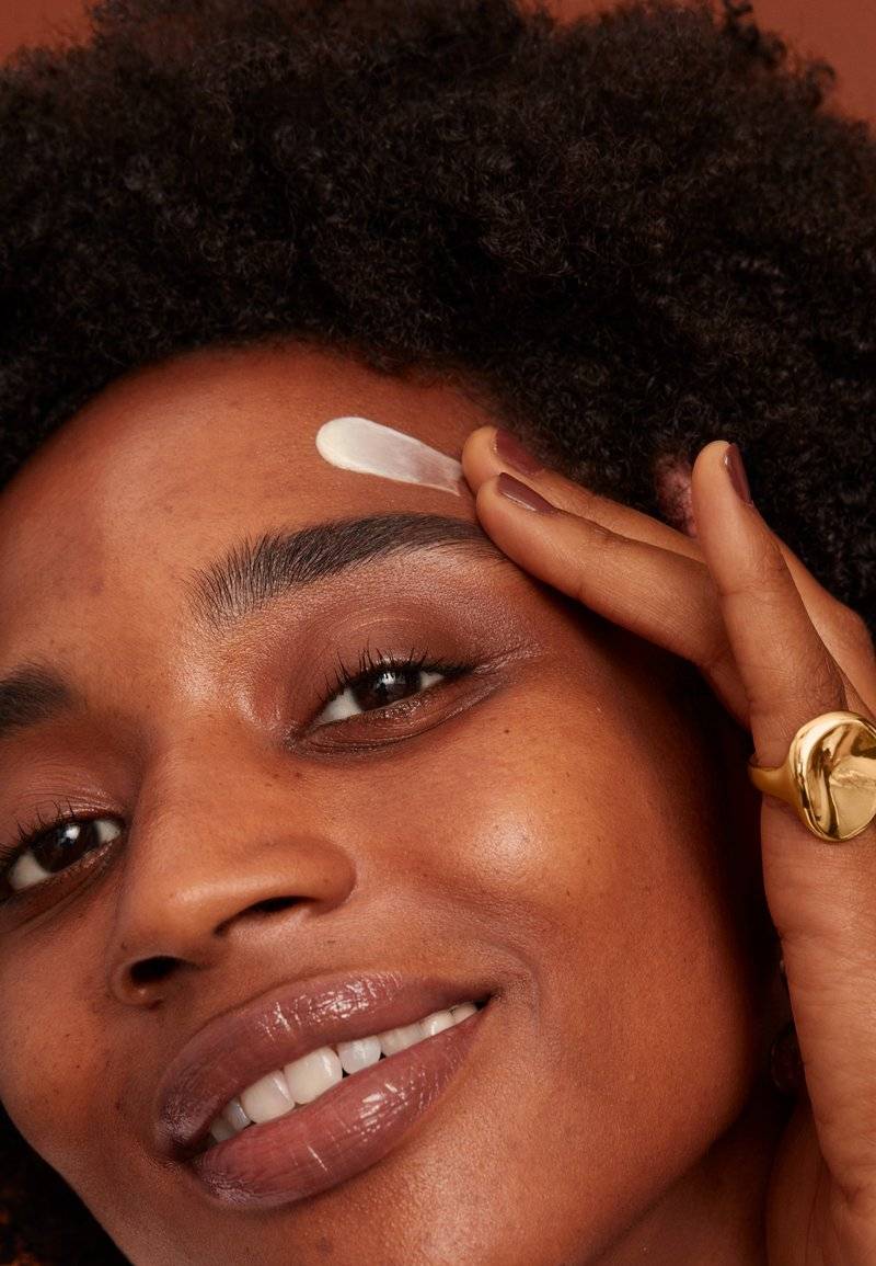Bobbi Brown Bobbi Brown VITAMIN ENRICHED FACE BASE - Face cream Rabatte dieses Monats