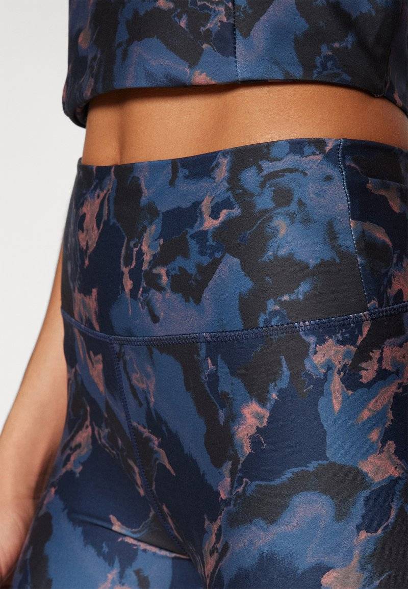 ONLY Play ONLY Play ONPJAM-2-SKY - Leggings Bis zu 50% Rabatt